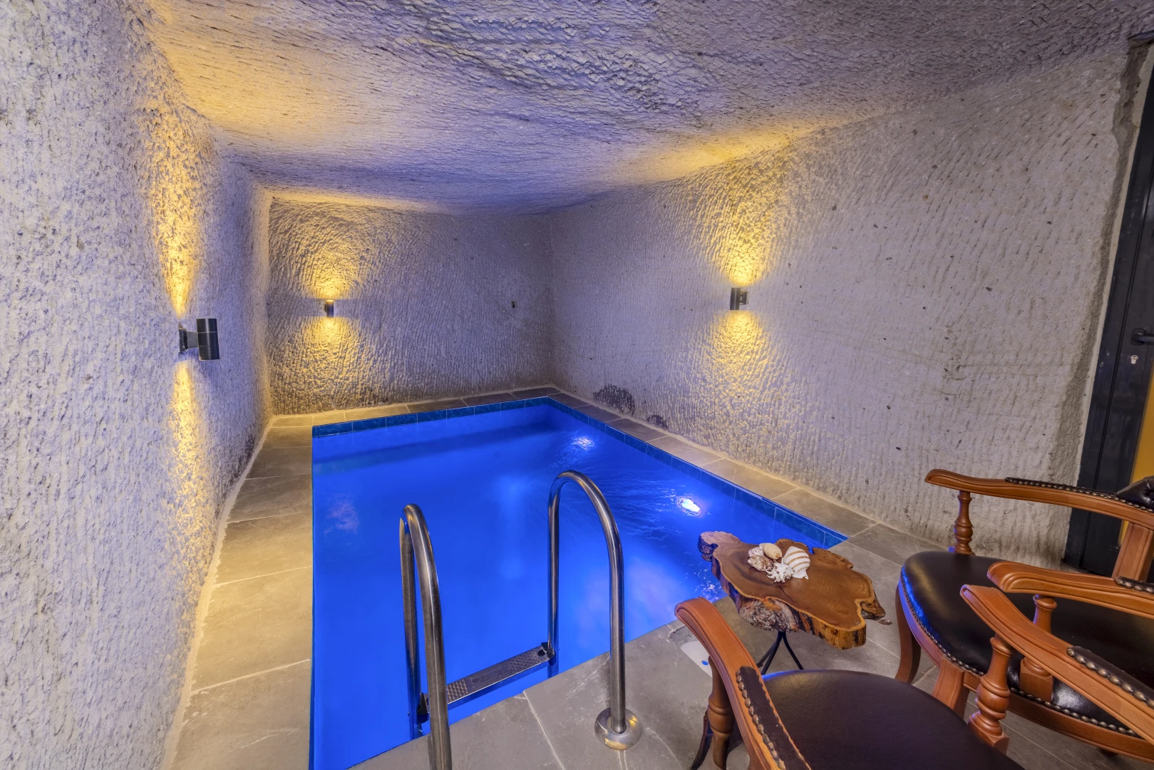 Tarihin İçinde, Rose Moon Cave'de Büyüye Uyanın - Kapadokya Balon Manzaralı Mağara Oteli